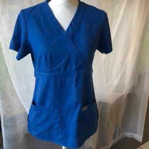 Greys Scrub Top